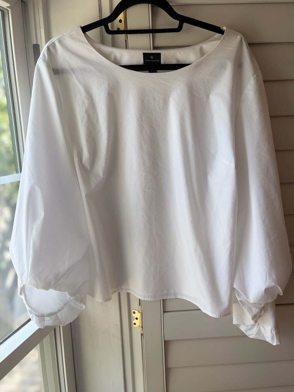 White Balloon Puff Sleeve Poet Blouse Minimalist Chic Elevated Basic